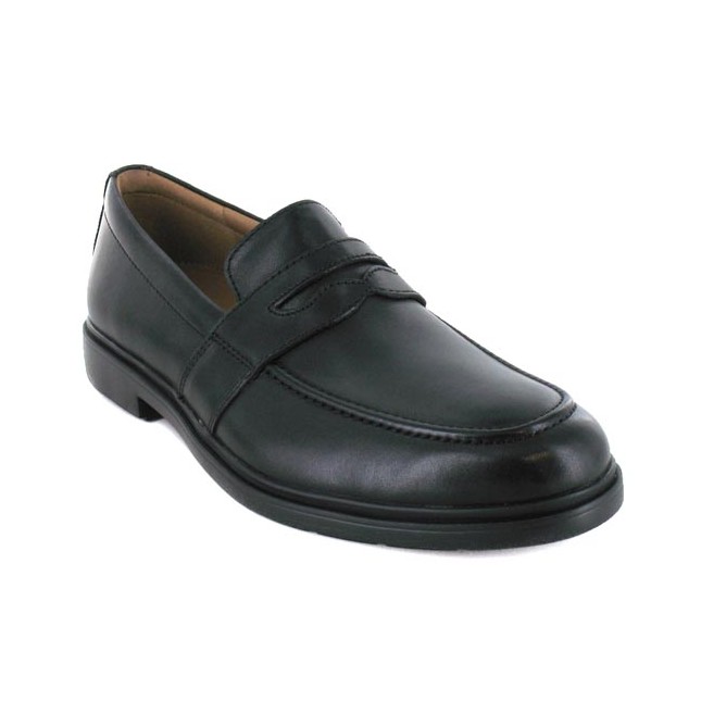 clarks un tailor view